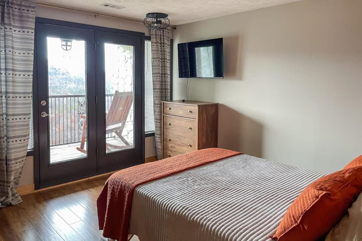 Mountain Views At Dolly'S Castle Unit 7 Vila Sevierville Exterior foto