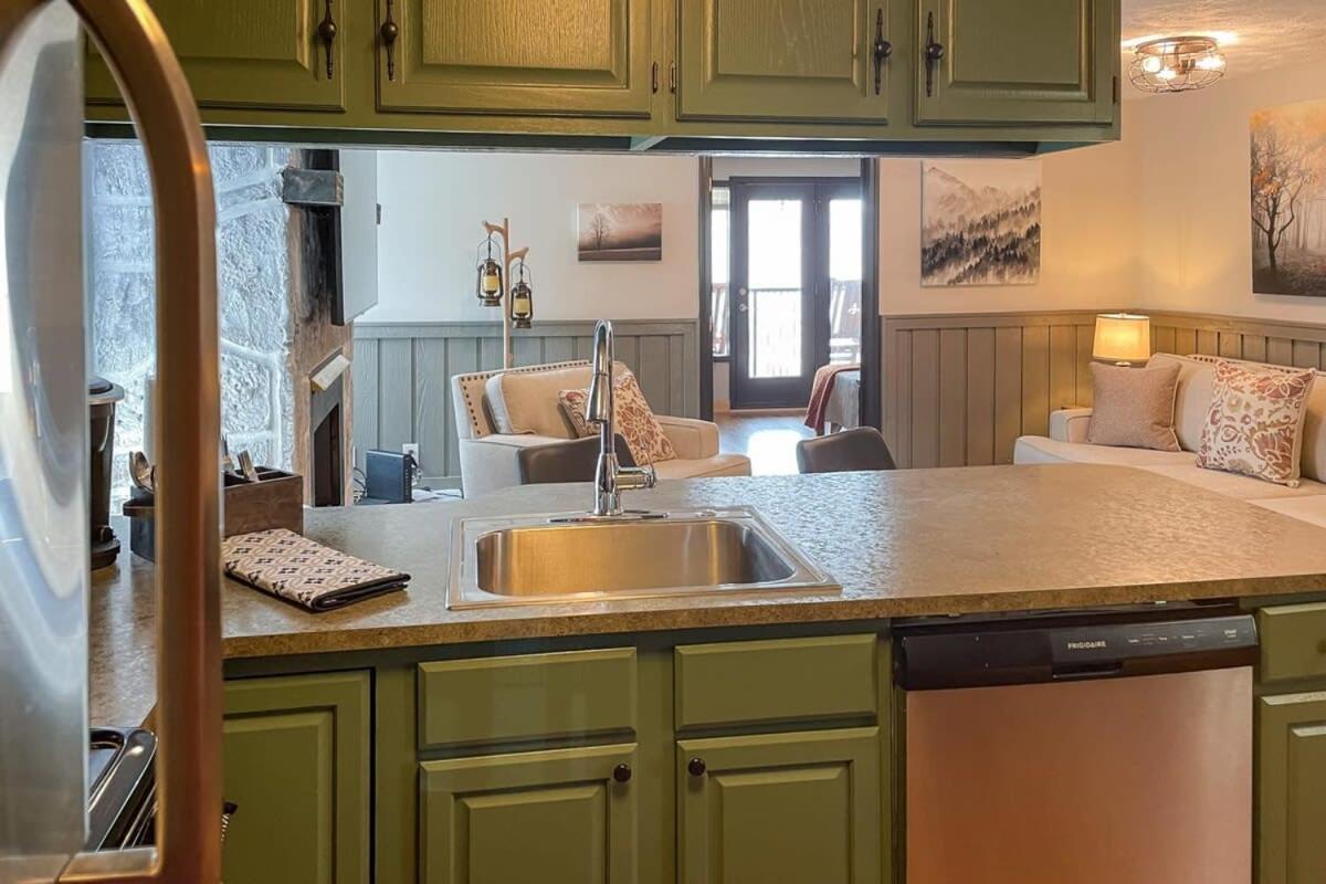 Mountain Views At Dolly'S Castle Unit 7 Vila Sevierville Exterior foto